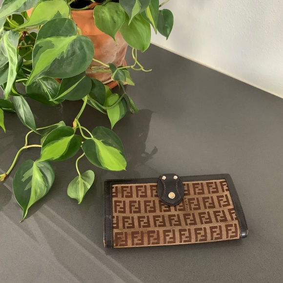Fendi Handbags - Fendi Wallet vintage